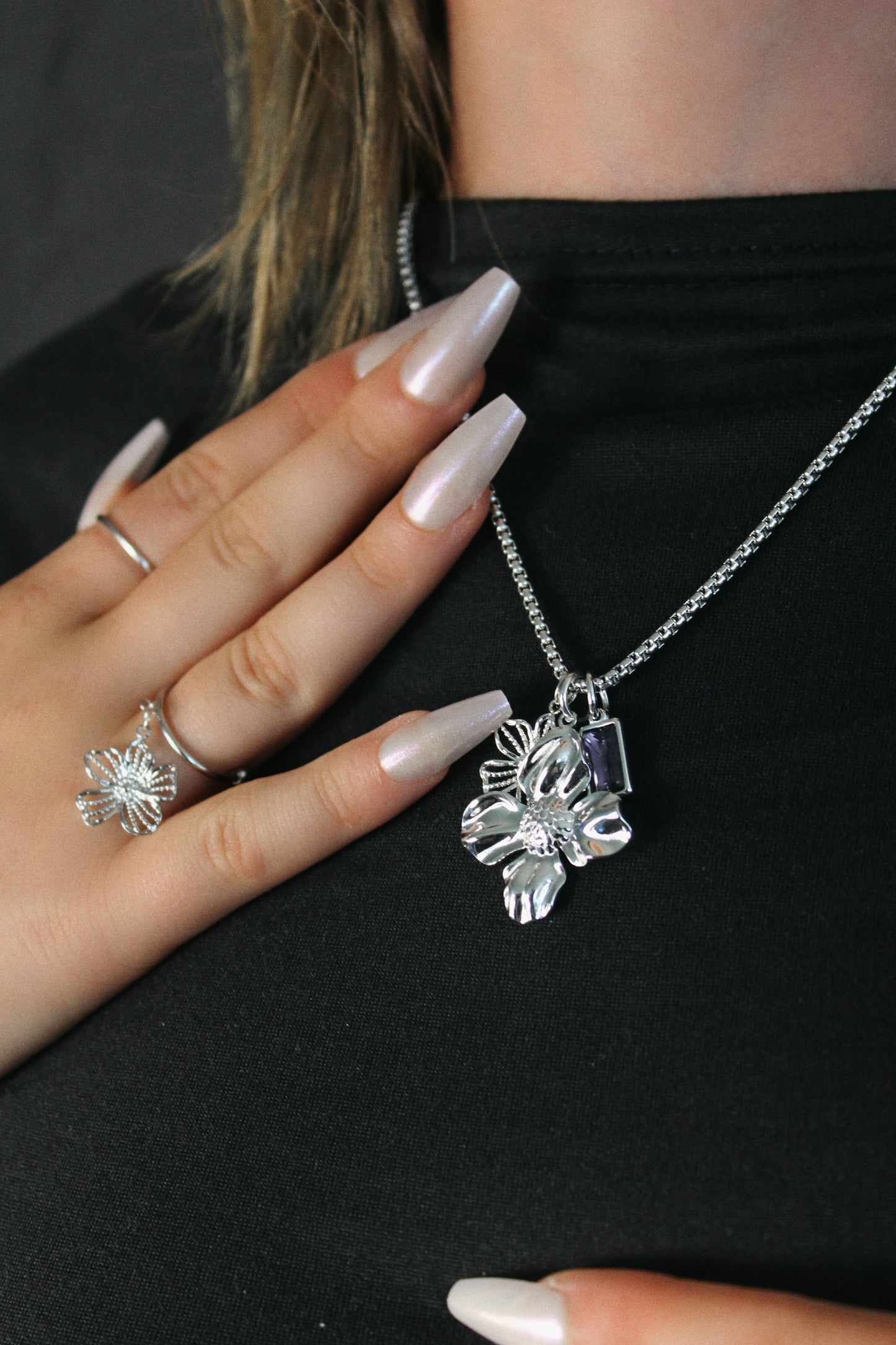 HER Signature Ring