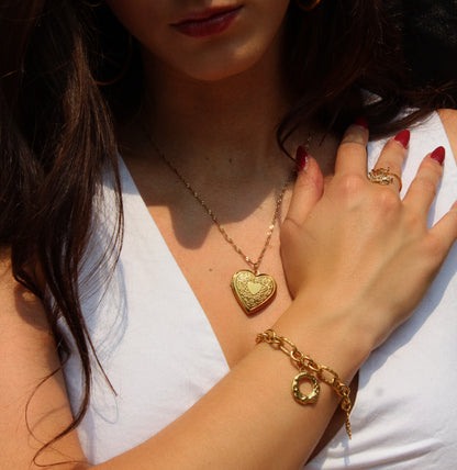 Signature Wave Chain